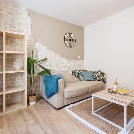 Apartamento Exotic Stones Hyper Centre Fontaine Moussue Salon-de-Provence Exterior foto